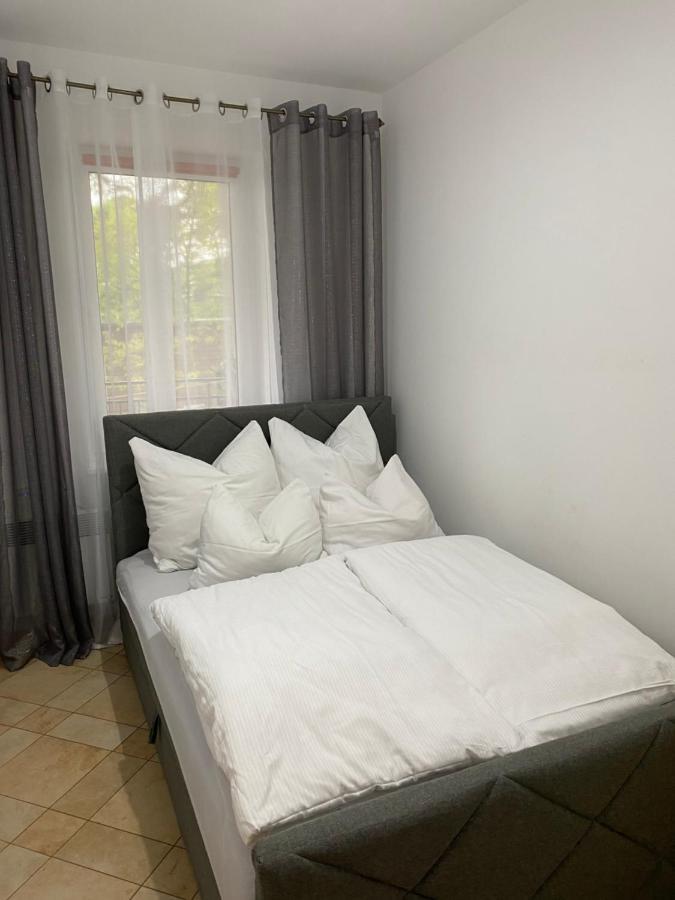 ミエンジズドロイェApartament Makadiアパートメント エクステリア 写真
