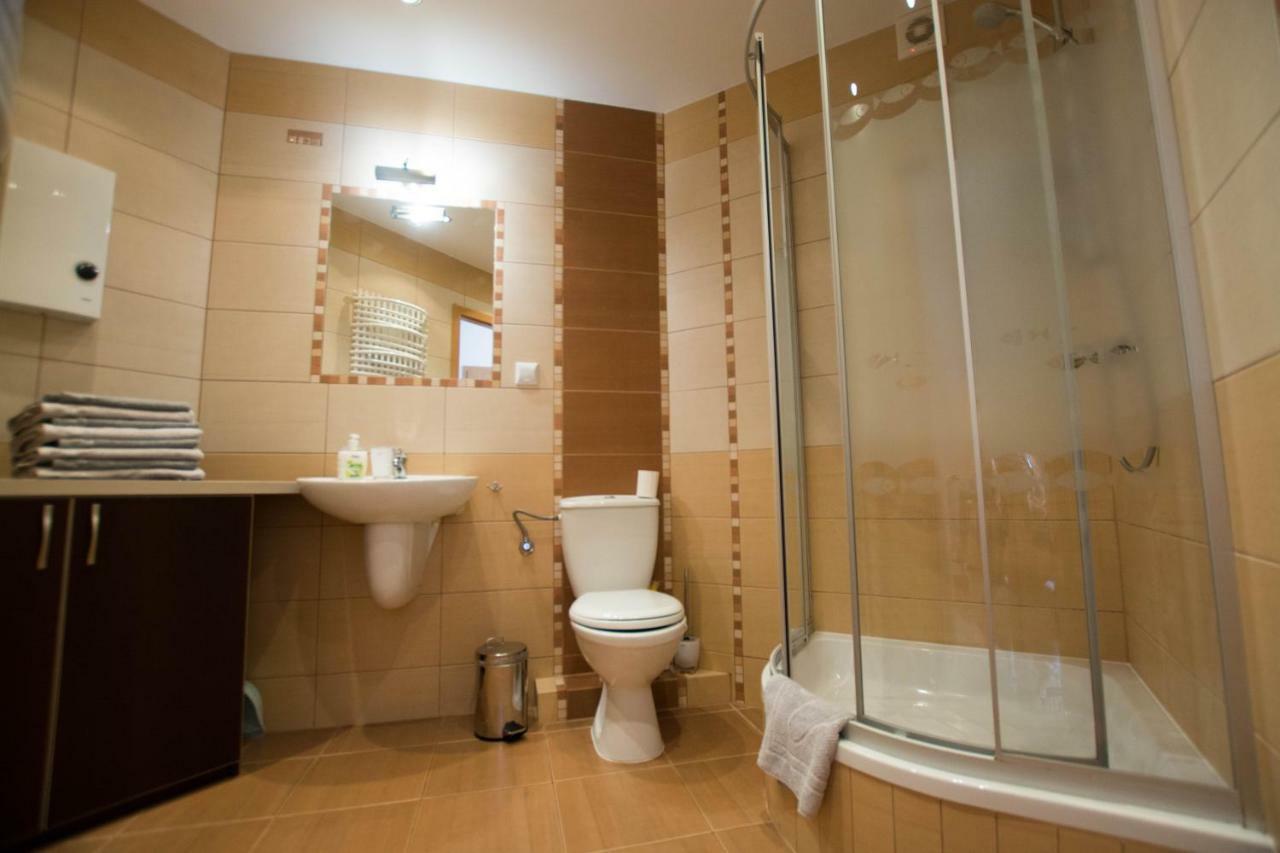 ミエンジズドロイェApartament Makadiアパートメント エクステリア 写真