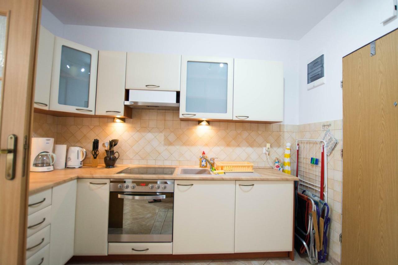 ミエンジズドロイェApartament Makadiアパートメント エクステリア 写真