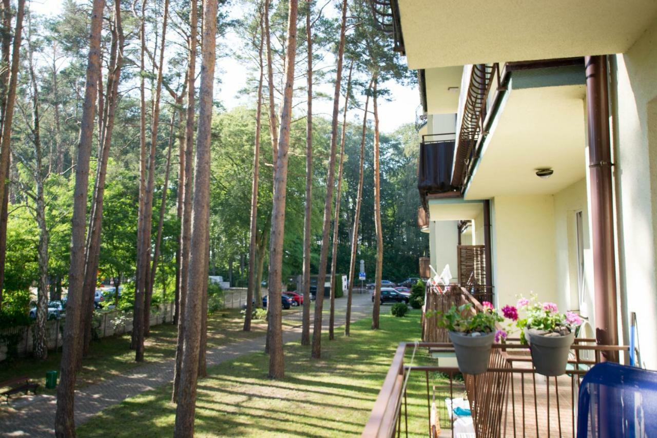 ミエンジズドロイェApartament Makadiアパートメント エクステリア 写真
