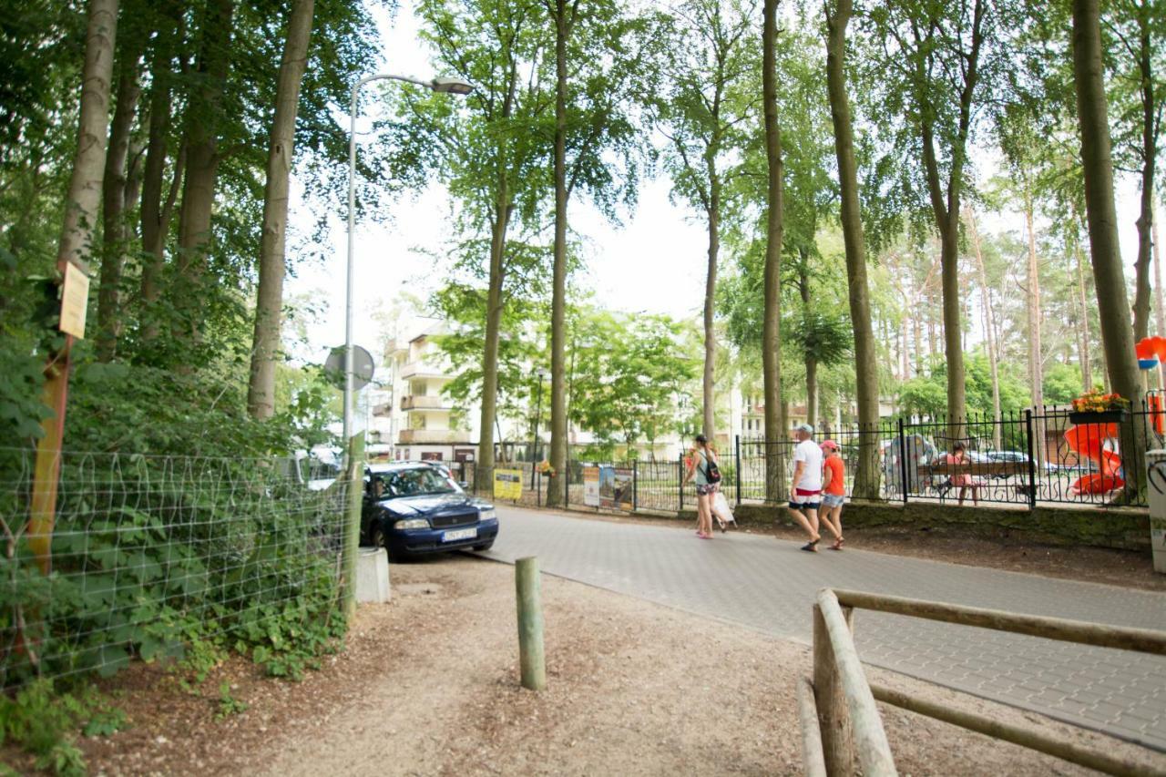 ミエンジズドロイェApartament Makadiアパートメント エクステリア 写真