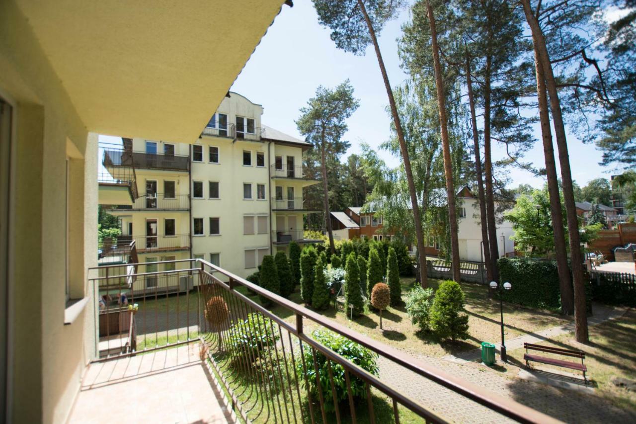 ミエンジズドロイェApartament Makadiアパートメント エクステリア 写真
