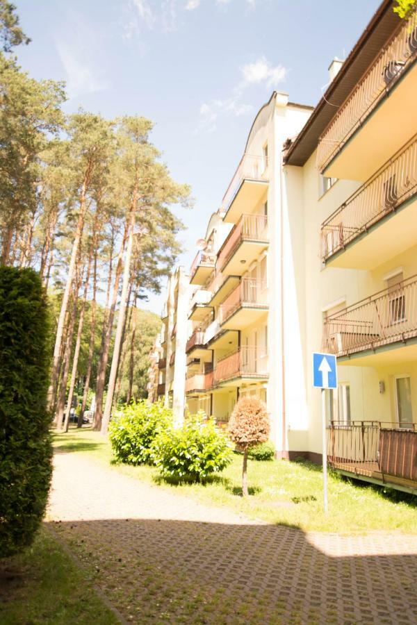 ミエンジズドロイェApartament Makadiアパートメント エクステリア 写真